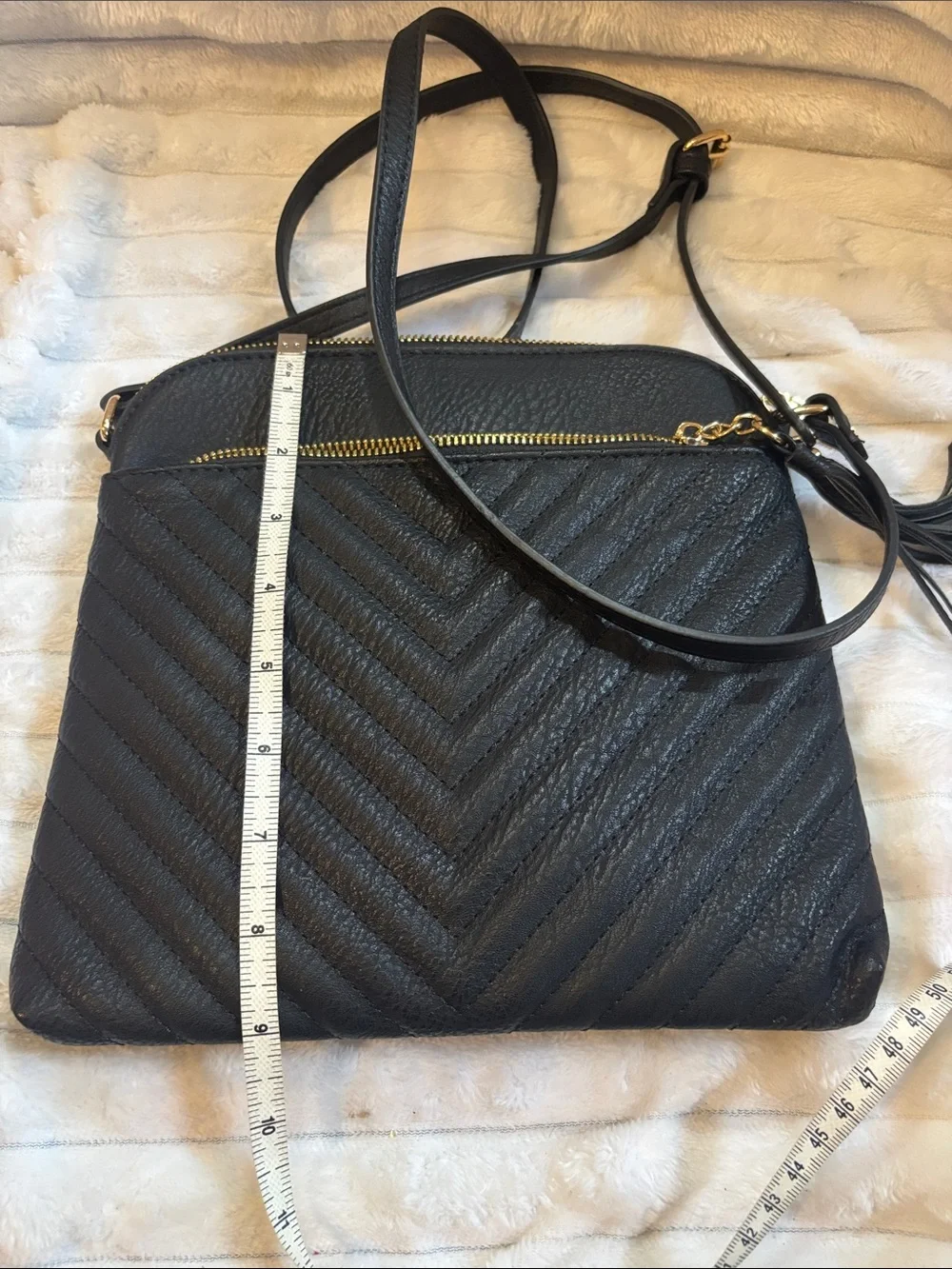Black Stylish Crossbody Bag with Tassel EUC